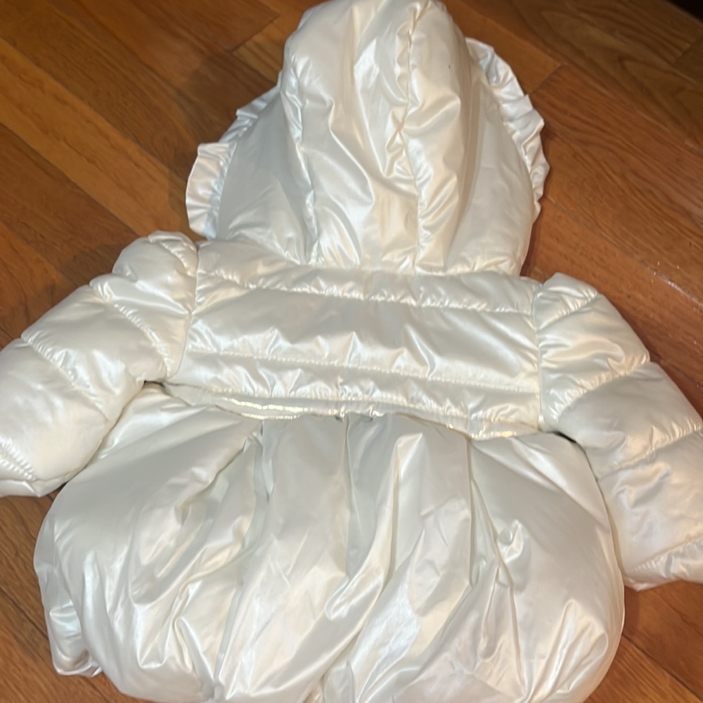 Lot of 0-3 Months Baby Girl Clothes! Baby Tahari Coat NEW WITHOUT TAGS! 6 ITEMS! - Picture 5 of 11